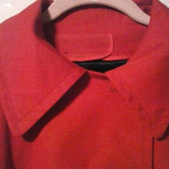 LONDON FOG WOMENS RED COAT ZIPOUT LINING *CLEARANCE - Picture 6 of 8